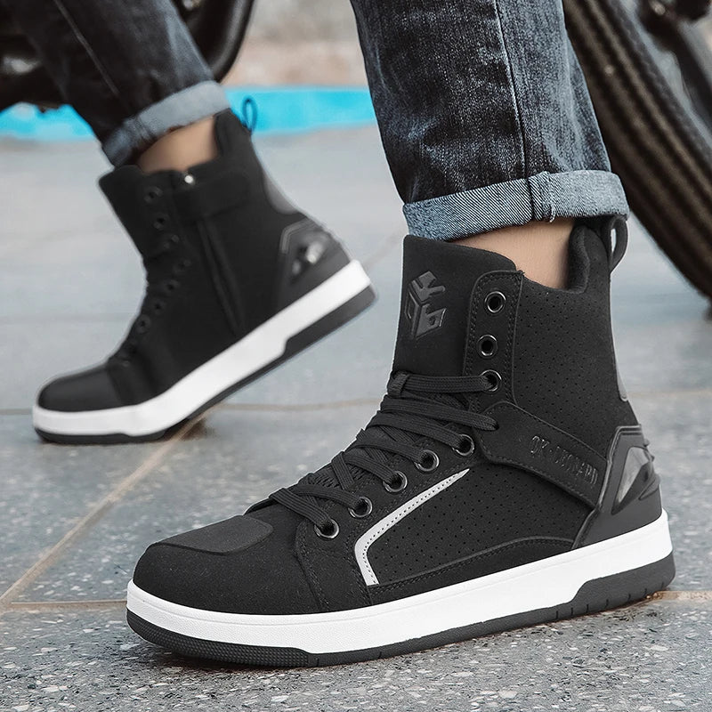 2026 New Men's Motorcycle Shoes Fashion Breathable Men Motorcycle Boots Road Racing Motos Protective Boot TPU Anti-fall Shoes