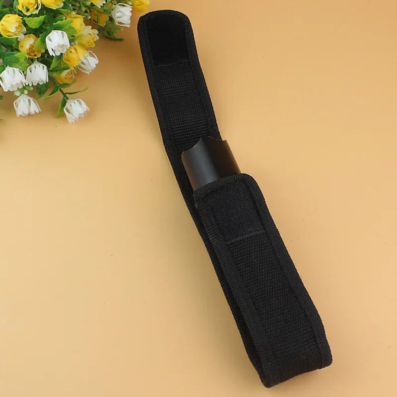 Nylon Waist Belt Hunting Bag Tactical 360 Degrees Rotatable Flashlight Pouch for Outdoor Hunting Camping Hiking