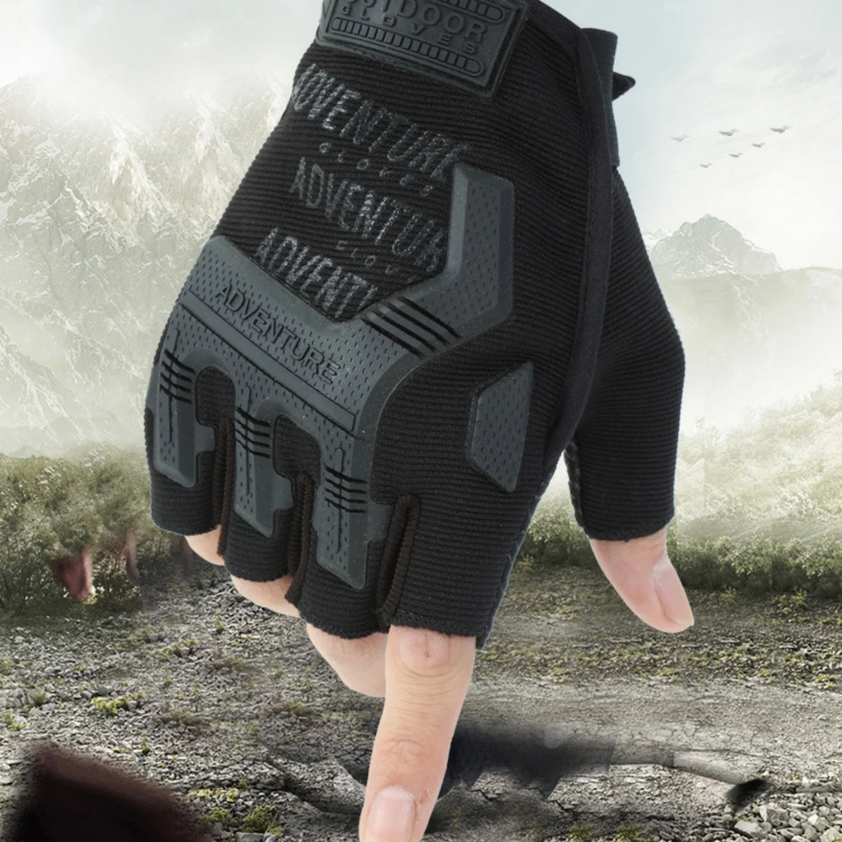 Outdoor Tactical Gloves Anti Slip Breathable Half Finger Gloves for Cycling Hunting Camping Fishing Spring Summer Sports Gloves