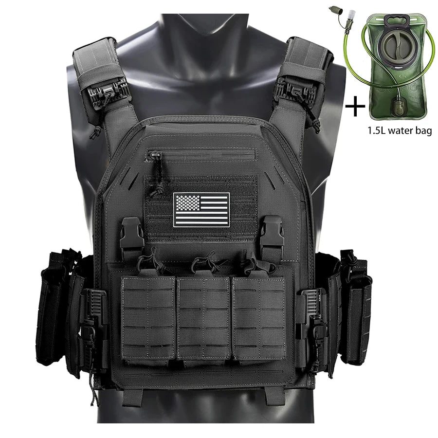 Outdoor camouflage vest with modular pockets and 1.5-liter water bag, suitable for hiking and exploration