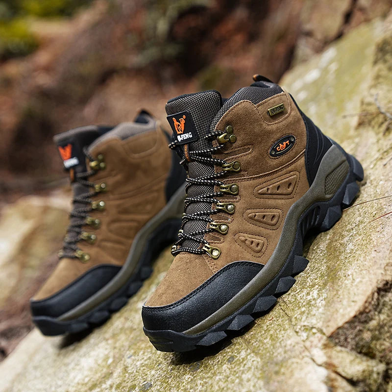 Men Climbing Shoes Autumn High Top Outdoor Non Slip Desert Boots Male Fashion Mountain Walking Cushioning Comfort Sneakers