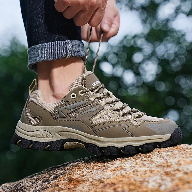 Men Hiking Shoes ComfortableAnd Breathable Outdoor Shoes Men And Women Hiking Hunting Tactical Sports Shoes