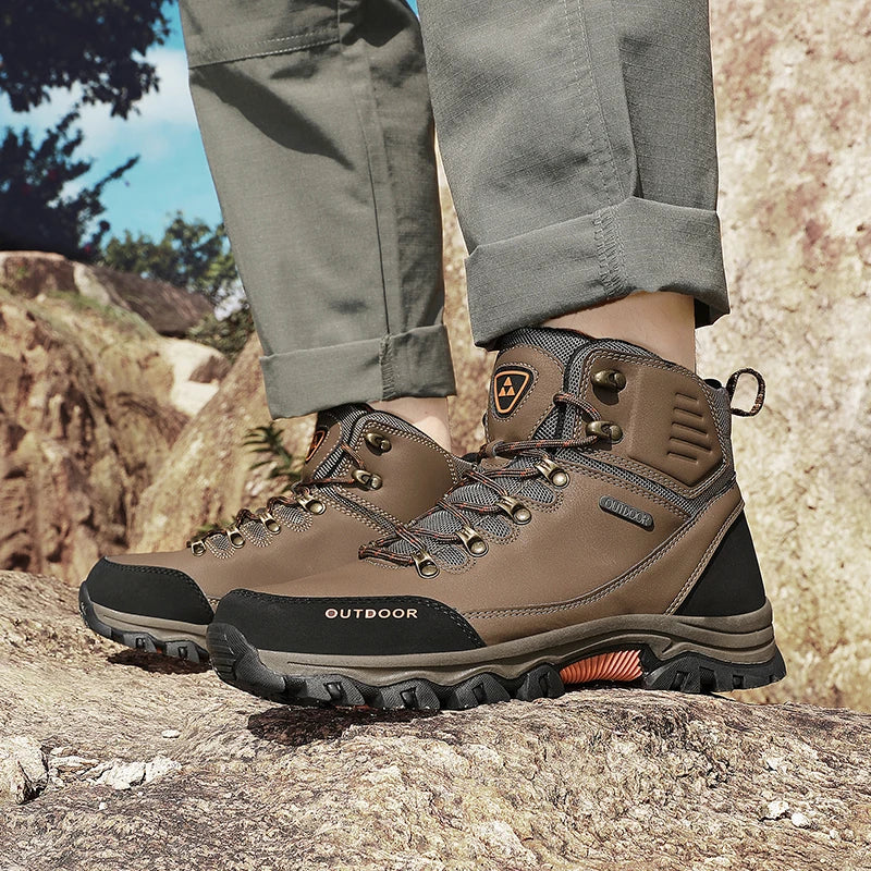 All Season Men's High Top Outdoor Hiking Shoes Waterproof Mountain Sneakers Anti-slip Climbing Trekking Shoes Male Off-road Boot