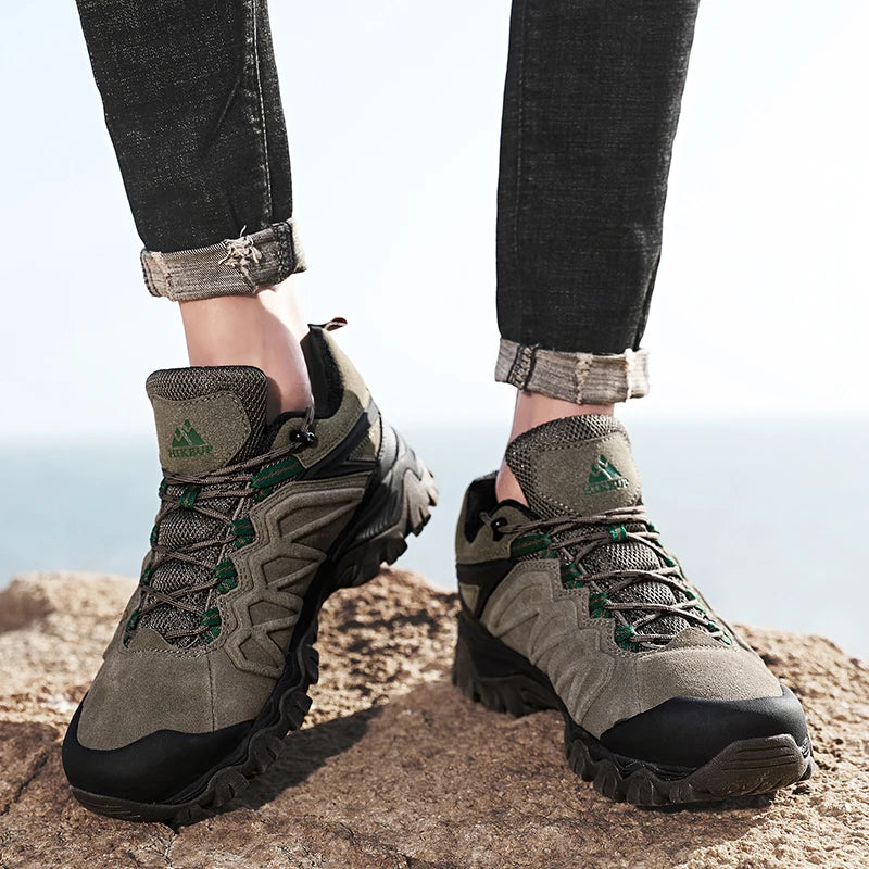 HIKEUP High Quality Leather Hiking Shoes Durable Outdoor Sport Men Trekking Leather Shoes Lace-Up Climbing Hunting Sneakers