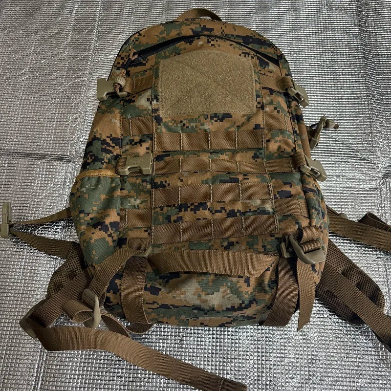 Urban Commuting 20L Outdoor Waterproof Backpack, Beautiful Jungle