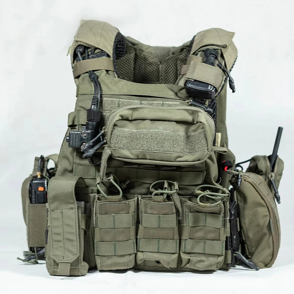Tactical Quick-Release Vest Set Airsoft Adjustable Flame-Retardant Compact Vest with Magazine Pack Walkie-Talkie Bag for Hunting