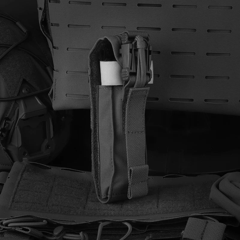 Quick Release Tourniquet Pouch MOLLE Tourniquet Holder Pouch Use for Plate Carrier Chest Rig Hunting Accessories