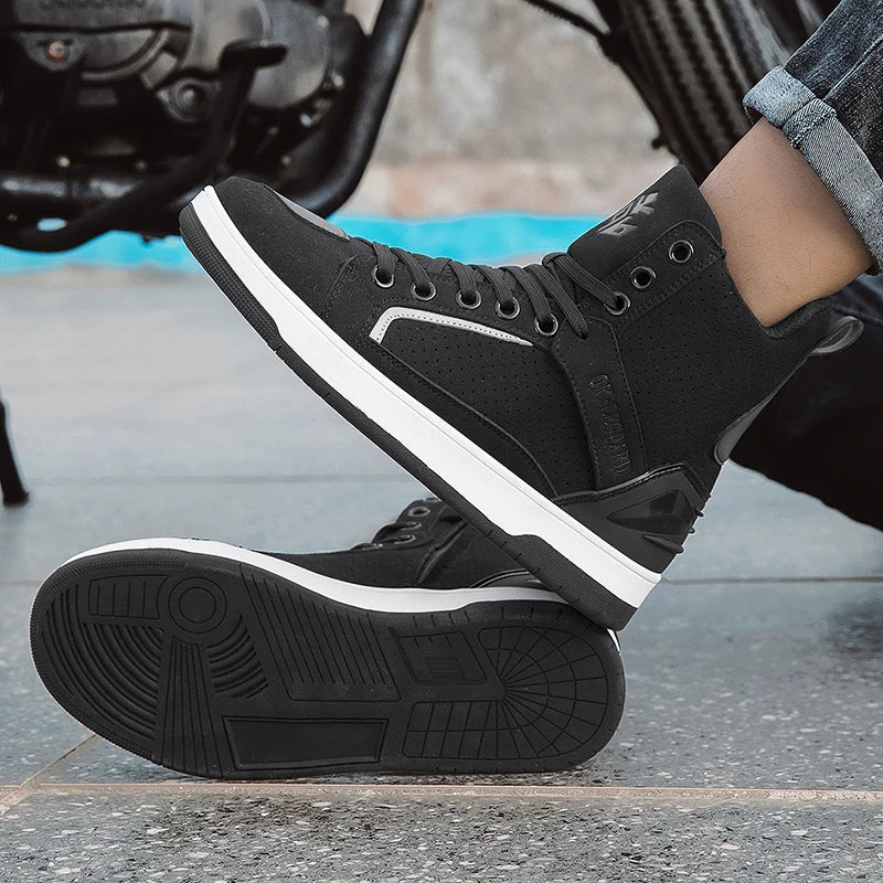2026 New Men's Motorcycle Shoes Fashion Breathable Men Motorcycle Boots Road Racing Motos Protective Boot TPU Anti-fall Shoes