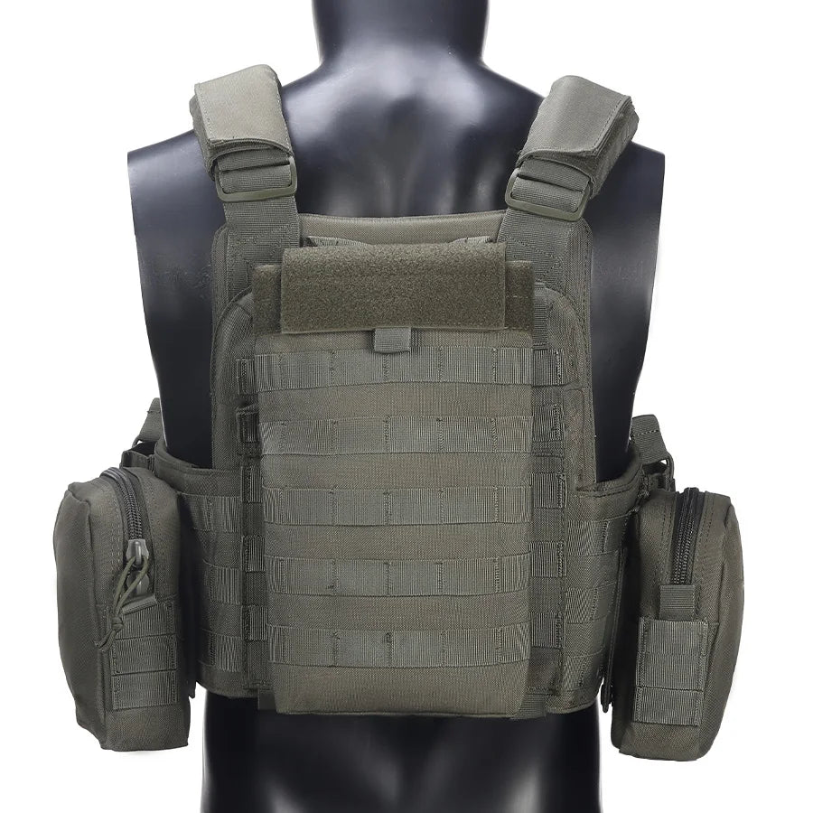 The quick release seven piece hunting vest for shoulders and waist uses tear resistant and wear-resistant materials