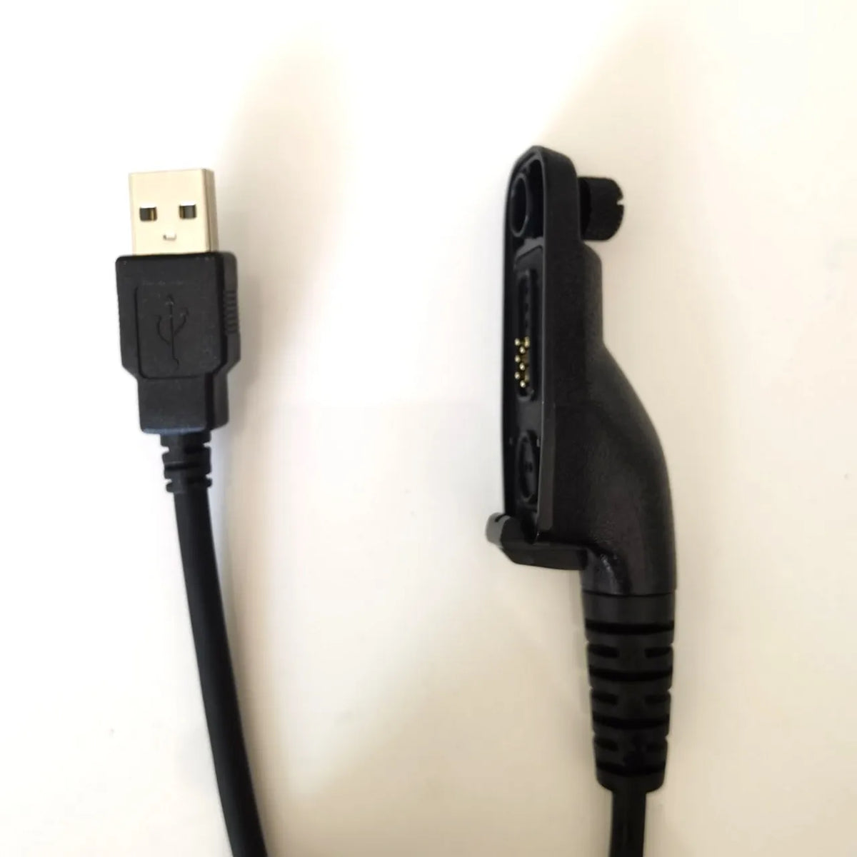 PMKN4012  USB Programming Cable for Motorola XiR P8668i DP3601 DP4401e DP4801E DP4800 XPR6500 P8268 Walkie Talkie Two Way Radio