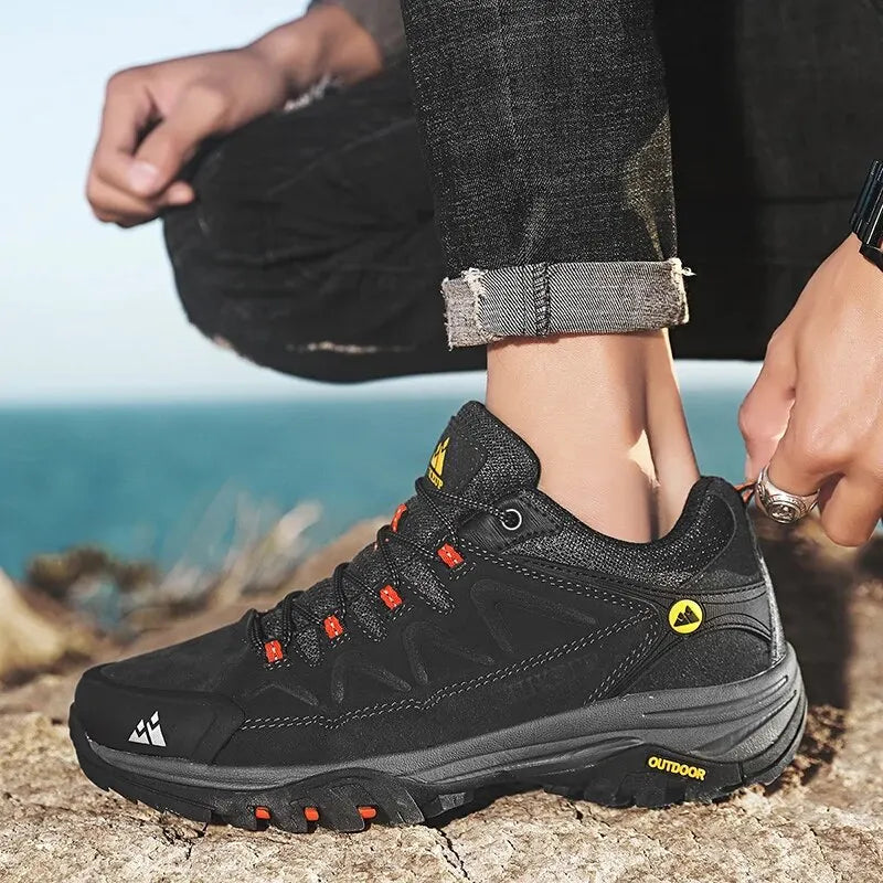 HIKEUP Leather Men's Outdoor Hiking Shoes Tourist Trekking Sneakers Mountain Climbing Trail Jogging Shoes For Men Factory Outlet