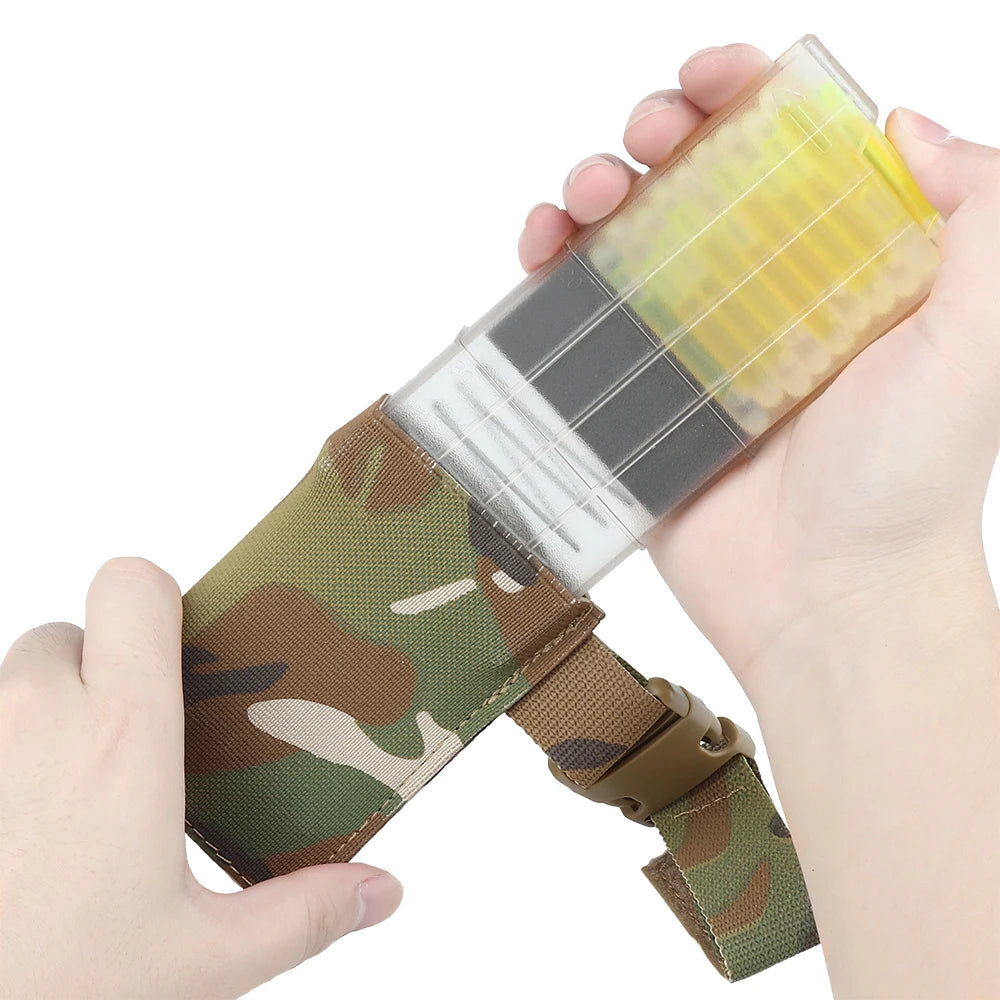 Tactical Marking Light Dispenser Belt Mounted Fluorescent Label Glow Lighting Signal Sticks Elastic Pouch Hunting Accessories