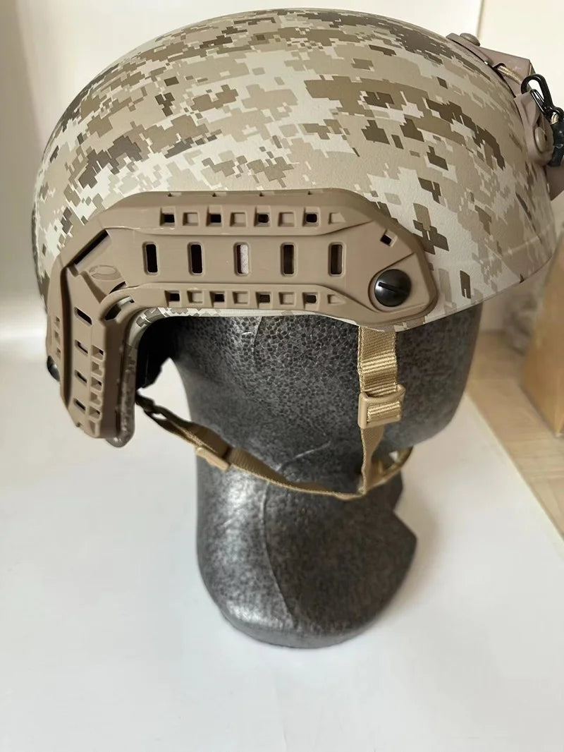 Water-Based High Cut Tactical Helmet, Suitable for AOR1 SF