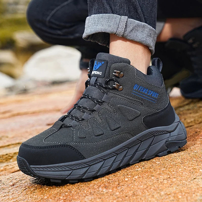 Large Size 48 Leather Hiking Boots Mens Winter Outdoor Warm Fur Non Slip 2025 Fashion Hike Ankle Boot Black Hunting Boots Rubber
