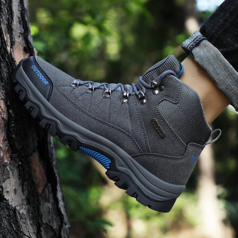 2026 Plus Size Couples Outdoor Mountain Desert Climbing Shoes Men Women Ankle Hiking Boots Fashion Classic Trekking Footwear