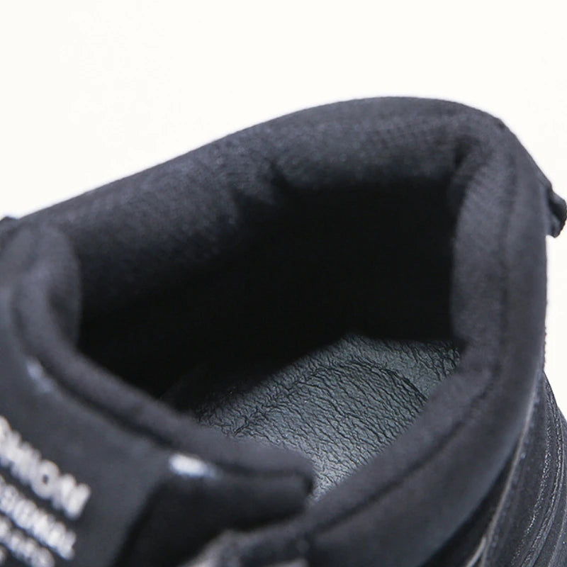 2025 New Outdoor Men Ankle Boots Luxury Platform Men Cowboy Boots Lace Up Anti-Slip Training Shoes High Top Men Motorcycle Boots