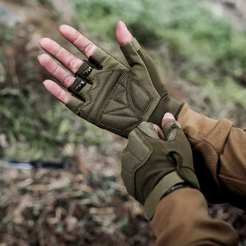 CHRLCK Men's Half Finger Cycling Tactics Gloves Wear-resistant Motorcycle Gloves Anti-Scratch Riding FiShing Training Gloves