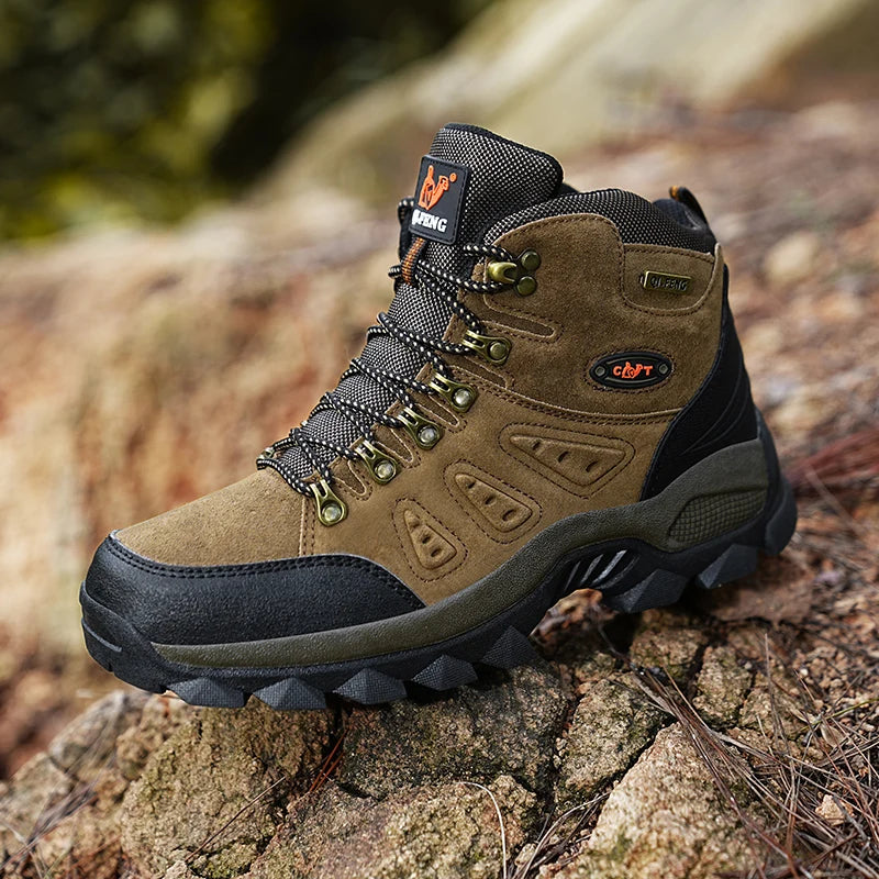 Men Climbing Shoes Autumn High Top Outdoor Non Slip Desert Boots Male Fashion Mountain Walking Cushioning Comfort Sneakers