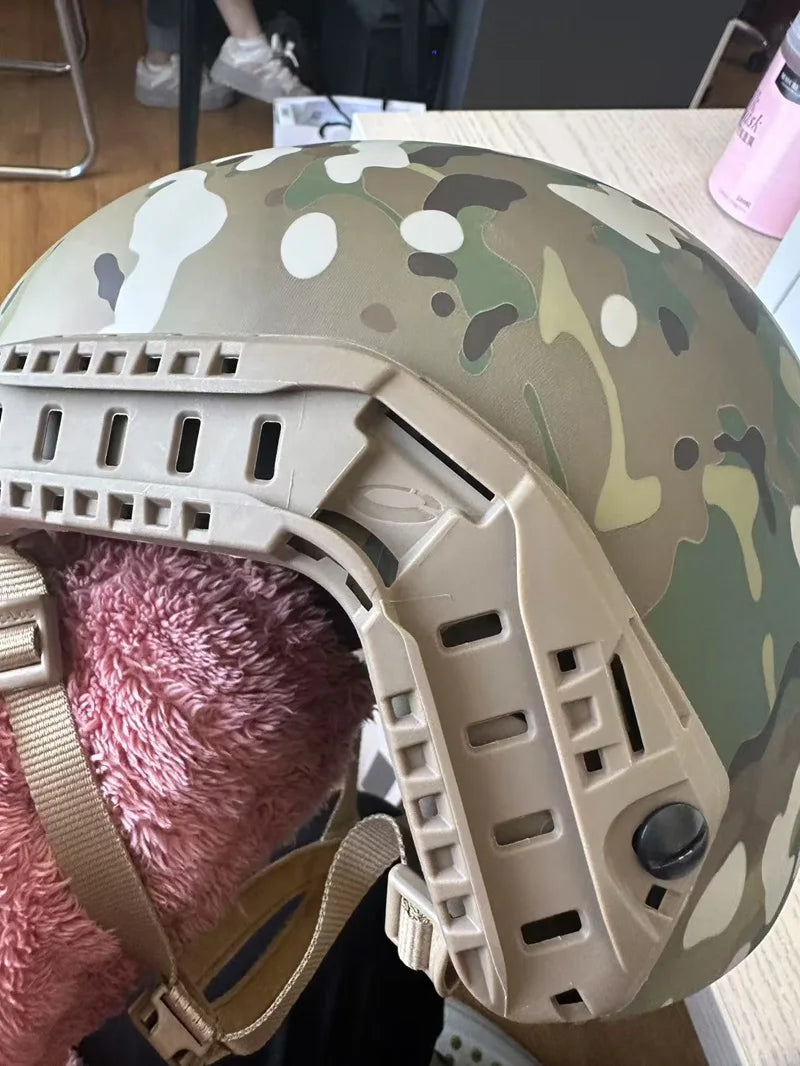 Outdoor Tactical Camouflage MC Field Mountaineering Helmet