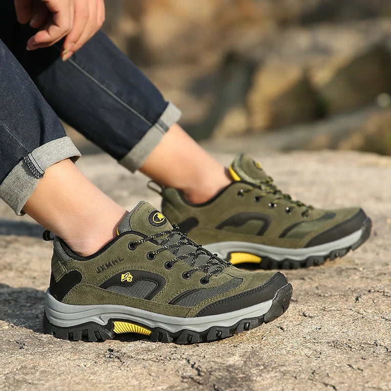 Men Hiking Shoes Suede Leather Outdoor Shoes Wear-Resistant Men Hiking Hunting Tactical Sports Shoes