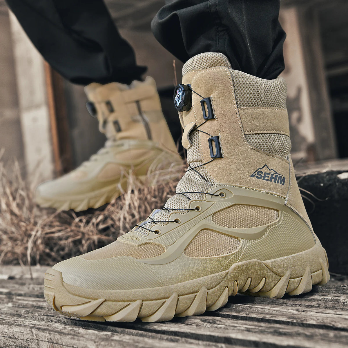 Men's Outdoor Hiking Boots Thick-Soled Non-Slip Lace-Free Outdoor Boots, Men's Hiking and Trekking Boots