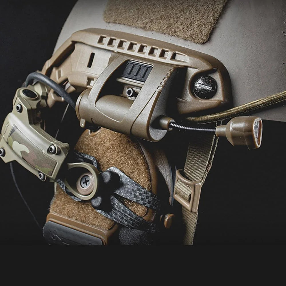 Tactical Helmet Lights Charges Mpls 4 Modes Green Red White IR Laser Outdoor Hunting Fast Helmet Tactical Strobe Light