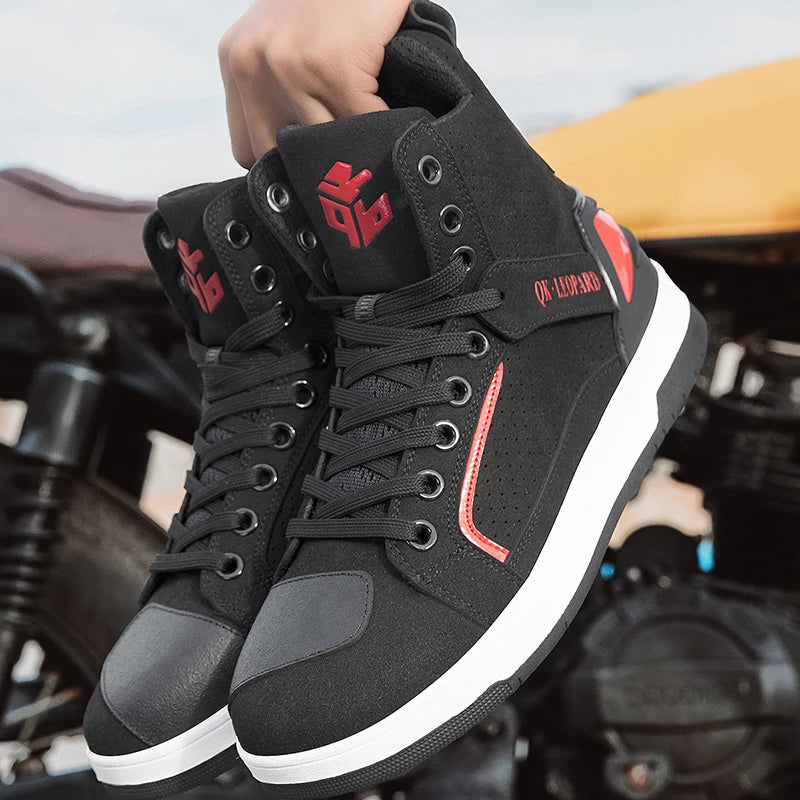 2026 New Men's Motorcycle Shoes Fashion Breathable Men Motorcycle Boots Road Racing Motos Protective Boot TPU Anti-fall Shoes