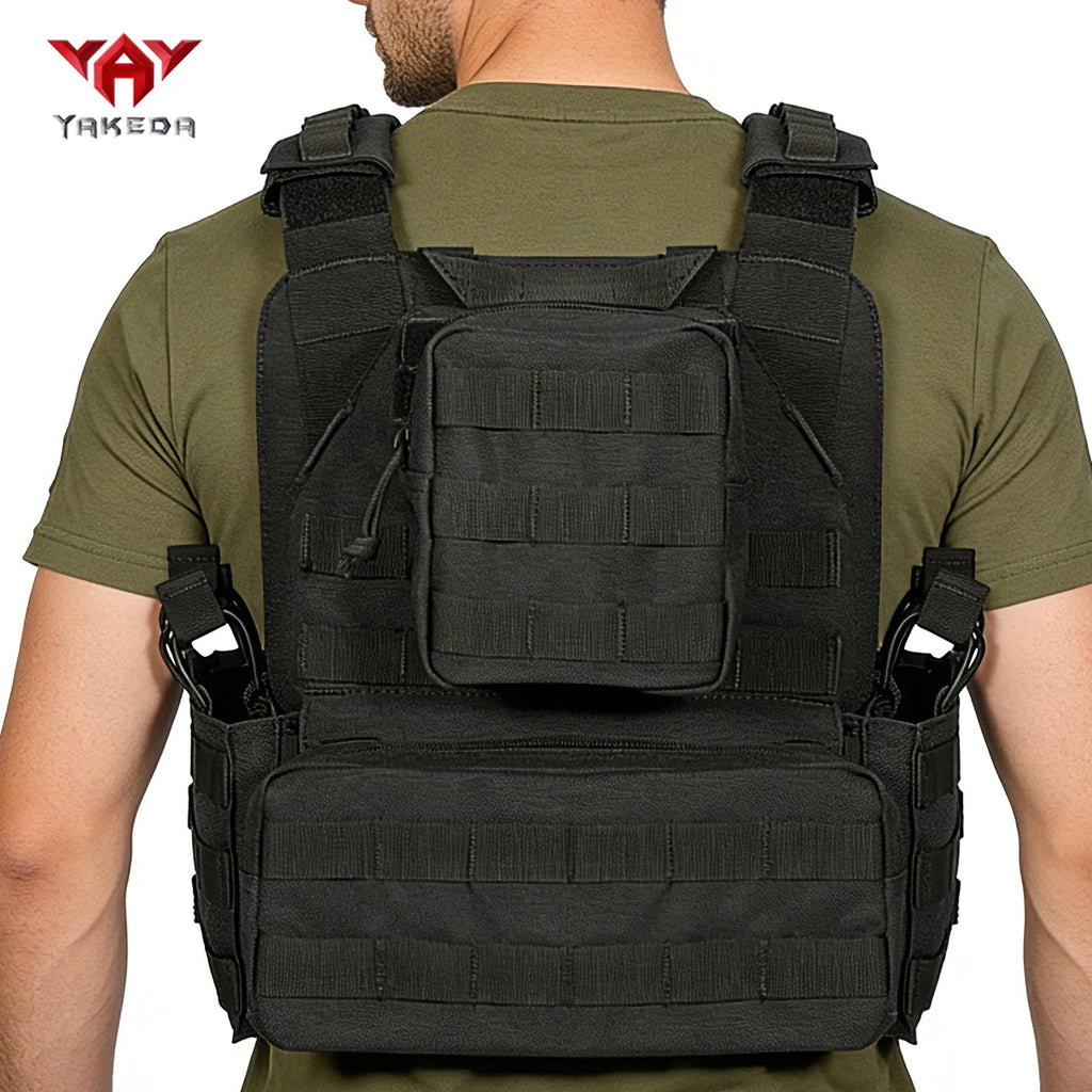 YAKEDA is equipped with a quick release buckle hunting vest with adjustable shoulder straps, suitable for outdoor sports