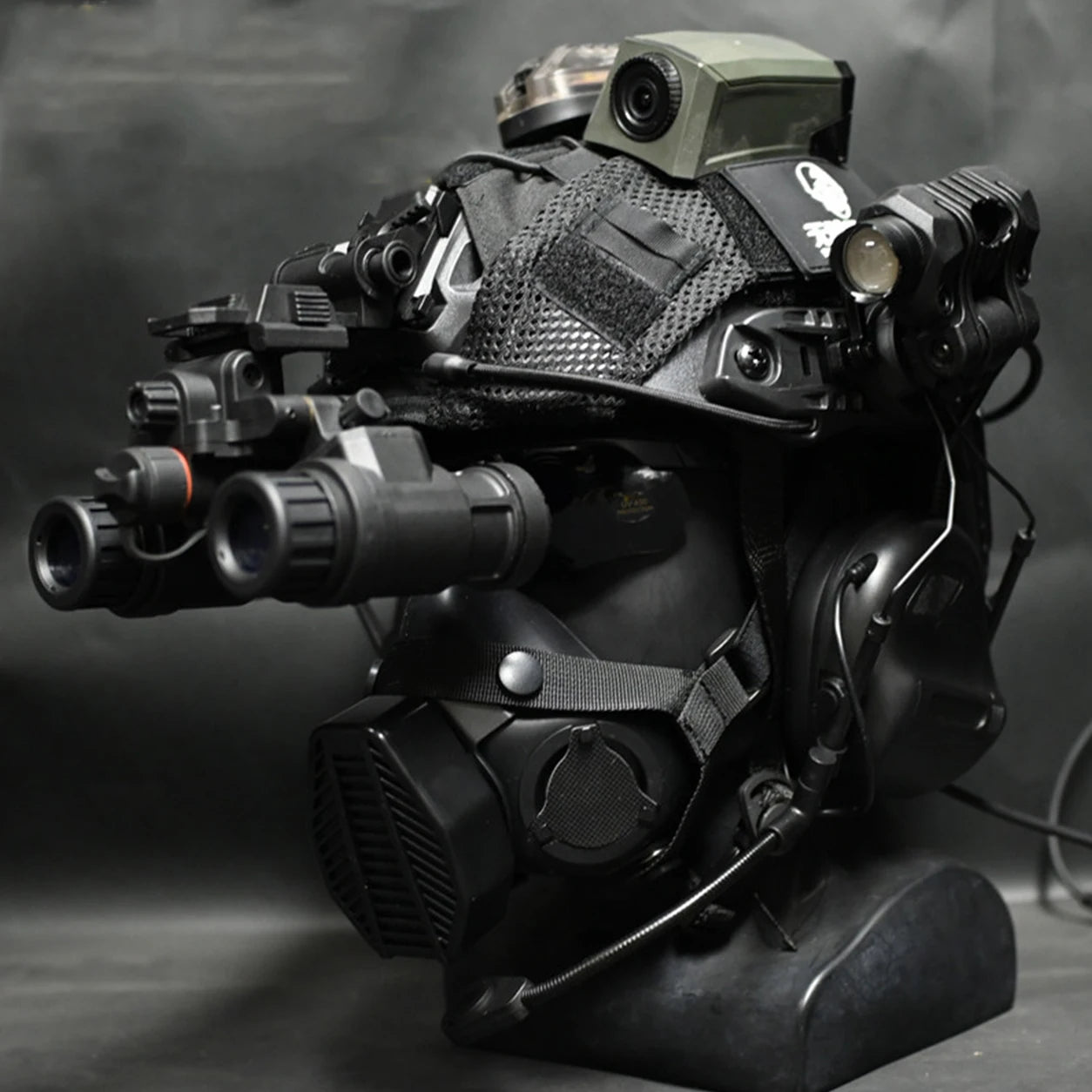Tactical Helmet Set with (Respirator Night Vision Goggles Camera Model ) and Signal Light  Headset Airsoft Protective Helmet Kit