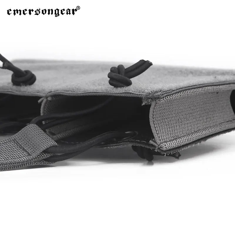 Emersongear Panel Triple Mag Pouch For LVMBAV PC Hook Loop Hunting Vest Mag Pouch Hiking Camping Outdoor Sports Nylon