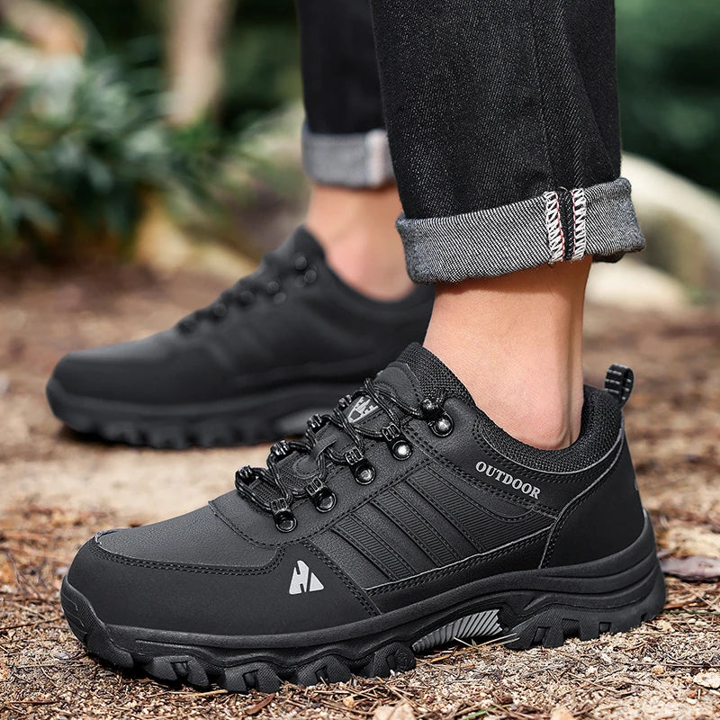Men's Hiking Shoes outdoor waterproof Leather Anti Slip Comfortable Hunting Walking Shoes Wear-resistant Casual Sneakers