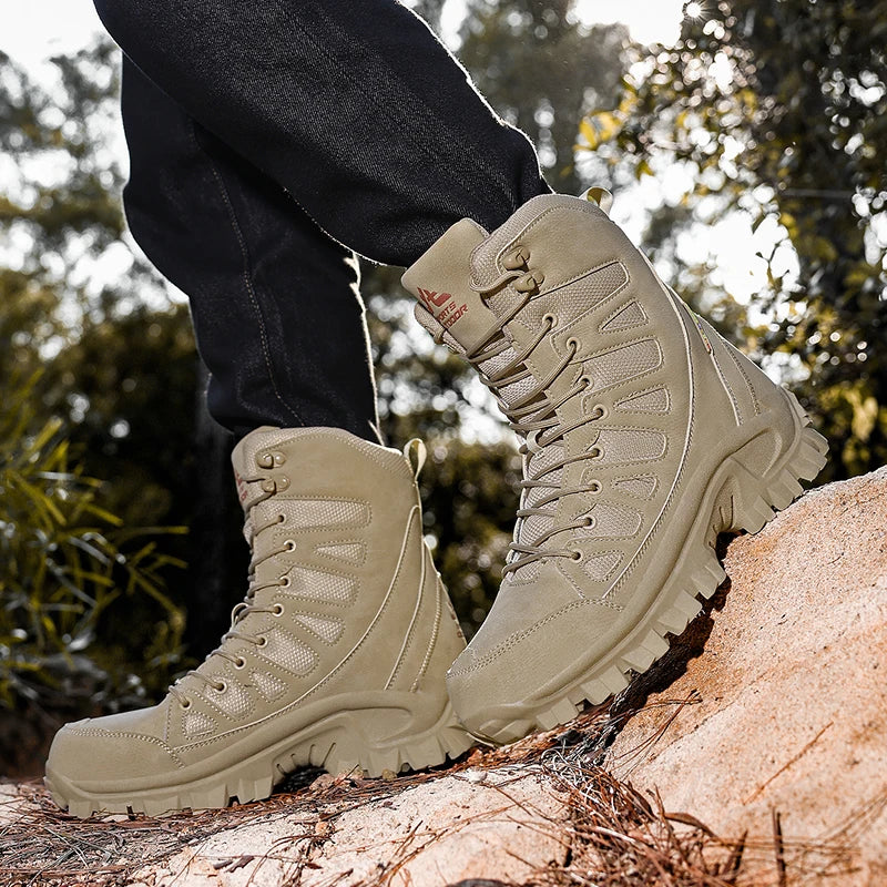 New Men's Boots Fashion Outdoor Men Hiking Boots High Top Breathable Men Desert Combat Ankle Boots Non-slip Motorcycle Boots