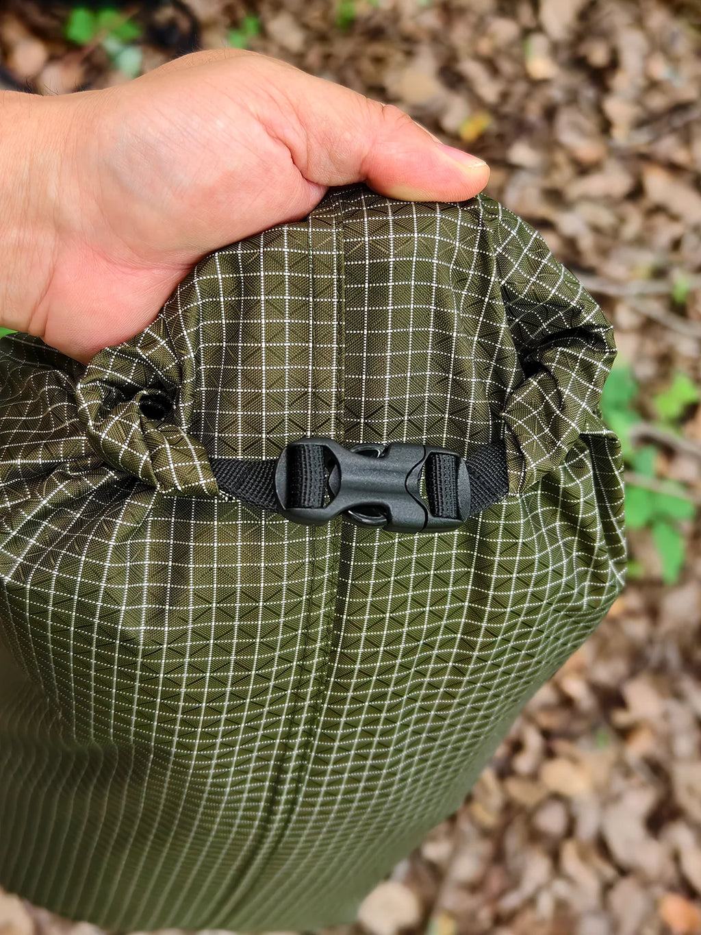 Dyneema X-gripstop storage bag 10L Ultralight 70g Roll-top compression bag DuraFlex Buckle Camping Hiking Outdoor storage bags