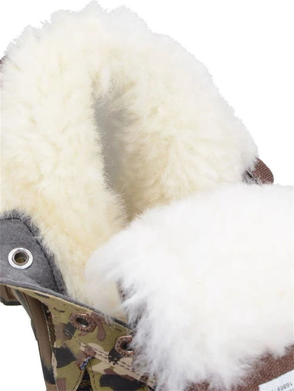 Winter Thick Wool Lining Snow Shoes Men's Camouflage Hunting Boots Outdoor Non-Slip High-Top Mountaineering Boots