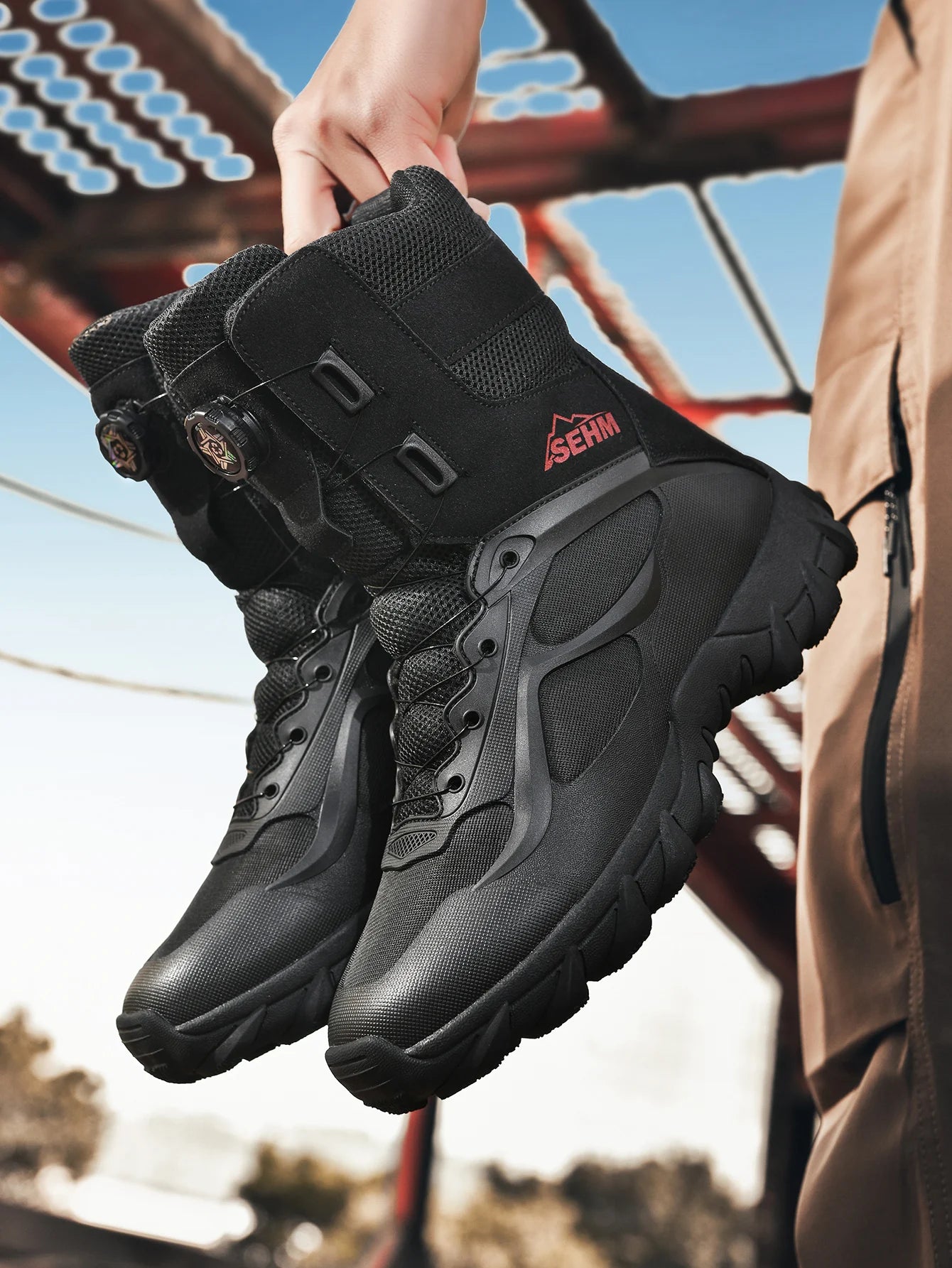 Men's Outdoor Hiking Boots Thick-Soled Non-Slip Lace-Free Outdoor Boots, Men's Hiking and Trekking Boots
