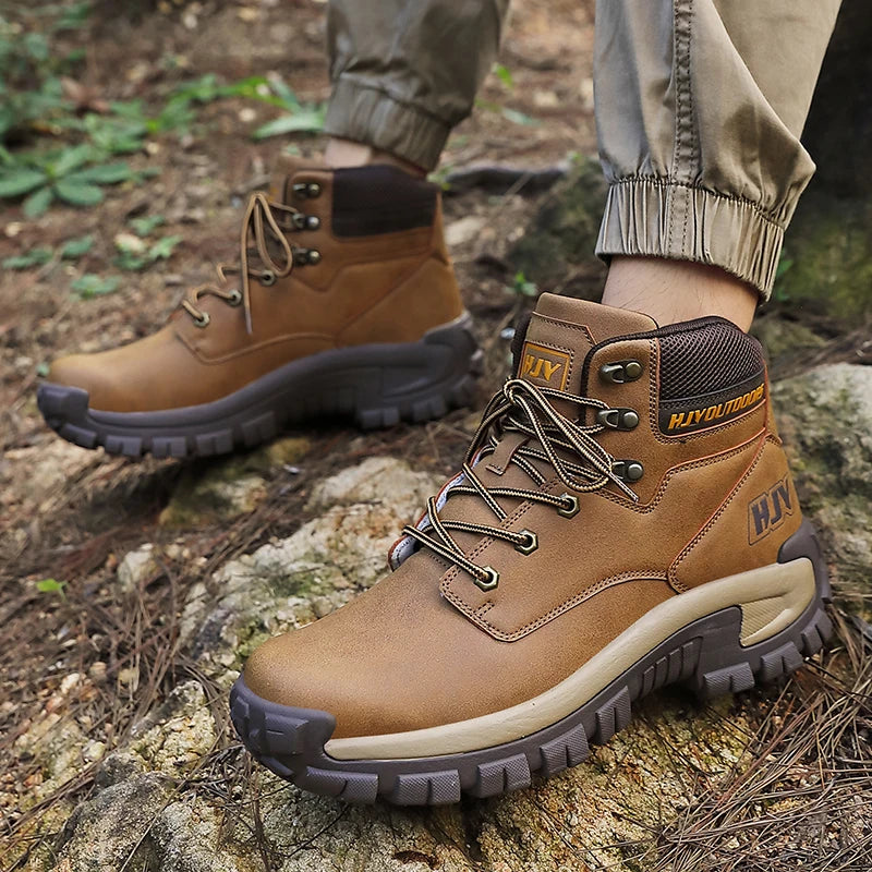 High-Top Leather Men's Boots Breathable Desert Combat Boots Outdoor Non-slip Hiking Boots Men Motorcycle Boots Work Ankle Boots