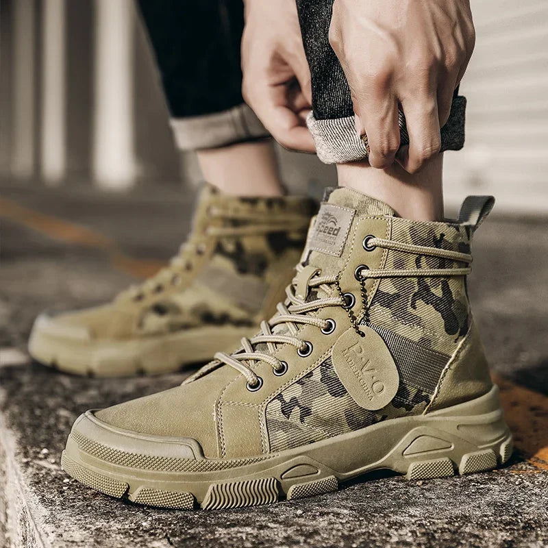 Boots for Men Autumn High Top Camouflage Desert Casual Flats Mens Boot Breathable Non Slip Work Shoes Zapatillas Hombre