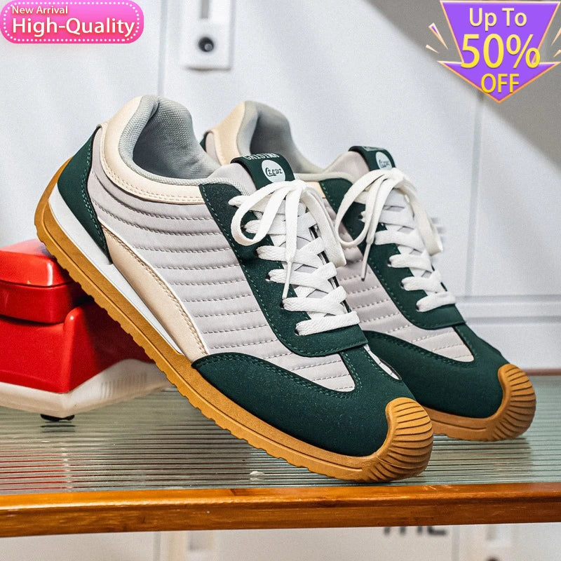 Spring New Low Cut Minimalist Mens Casual Sports Shoes Lightweight Anti Slip Sports Shoes Fashionable and Stable Walking Shoes