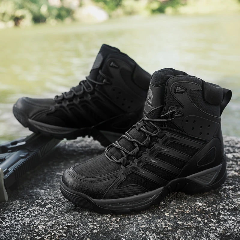 New Men's High Quality Leather Hiking Boots Lightweight Field Trekking Hunting Sneakers Non-slip Tactical Shoes Motorcycle Boots