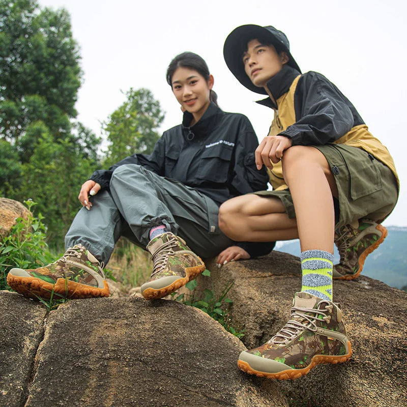 XIANGGUAN men hiking shoes outdoor waterproof hunting shoes camping tactical boots skid wear resistant rock climbing shoes women