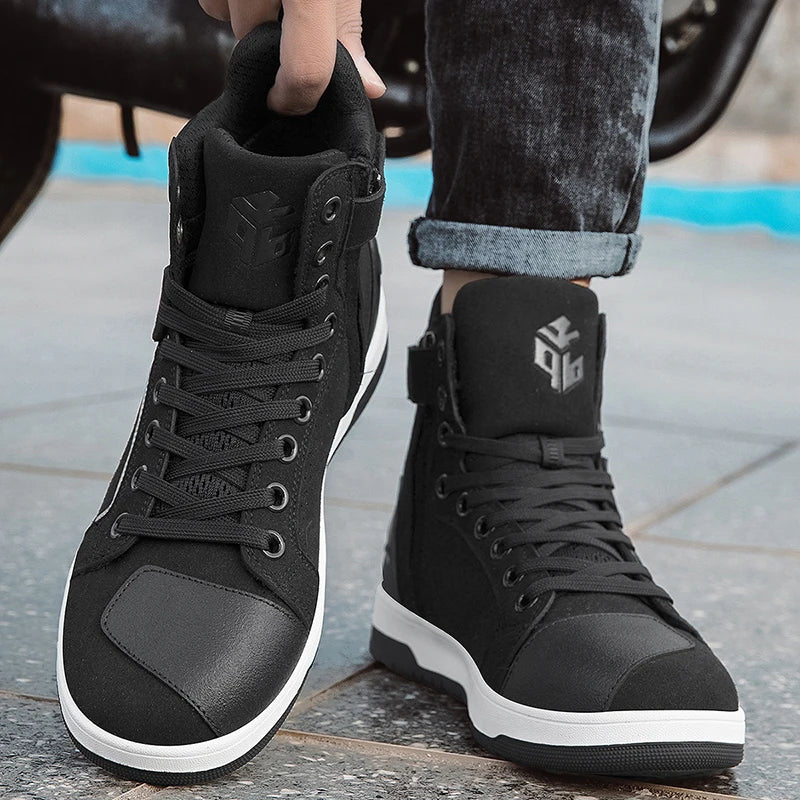 2026 New Men's Motorcycle Shoes Fashion Breathable Men Motorcycle Boots Road Racing Motos Protective Boot TPU Anti-fall Shoes