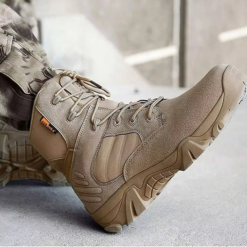 2026 New Men's and Women's High Top Outdoor Hiking Boots Durable and Comfortable Outdoor Men's Climbing Boots