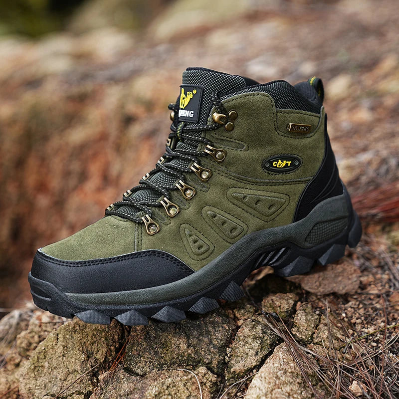 Men Climbing Shoes Autumn High Top Outdoor Non Slip Desert Boots Male Fashion Mountain Walking Cushioning Comfort Sneakers
