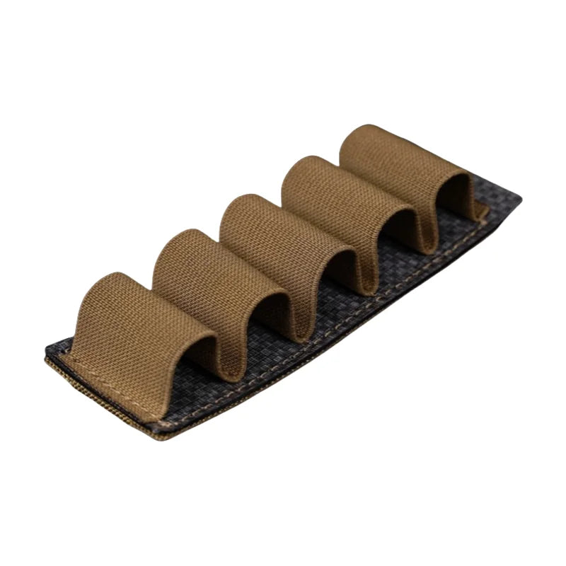 Convenient to carry knight shotgun pendant with elastic fixation, compatible with MOLLE system