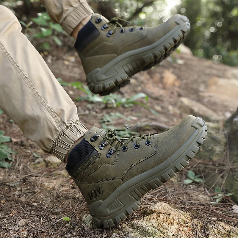 High-Top Leather Men's Boots Breathable Desert Combat Boots Outdoor Non-slip Hiking Boots Men Motorcycle Boots Work Ankle Boots