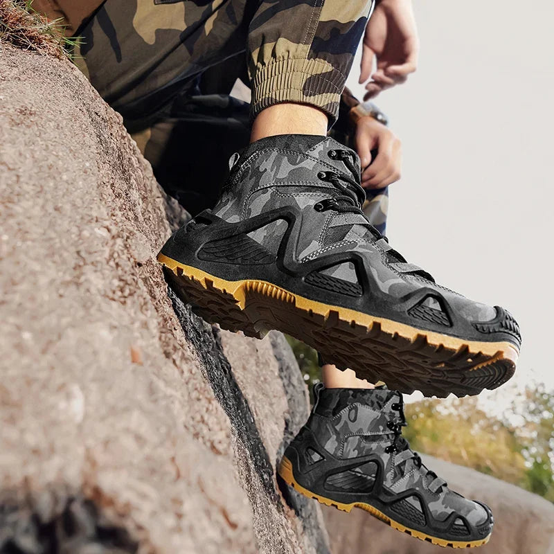 Men's High Top Training Boots Outdoor Non-slip Casual Platform Sneakers Men's Designer Desert Camouflage Tactical Boots 2026 New