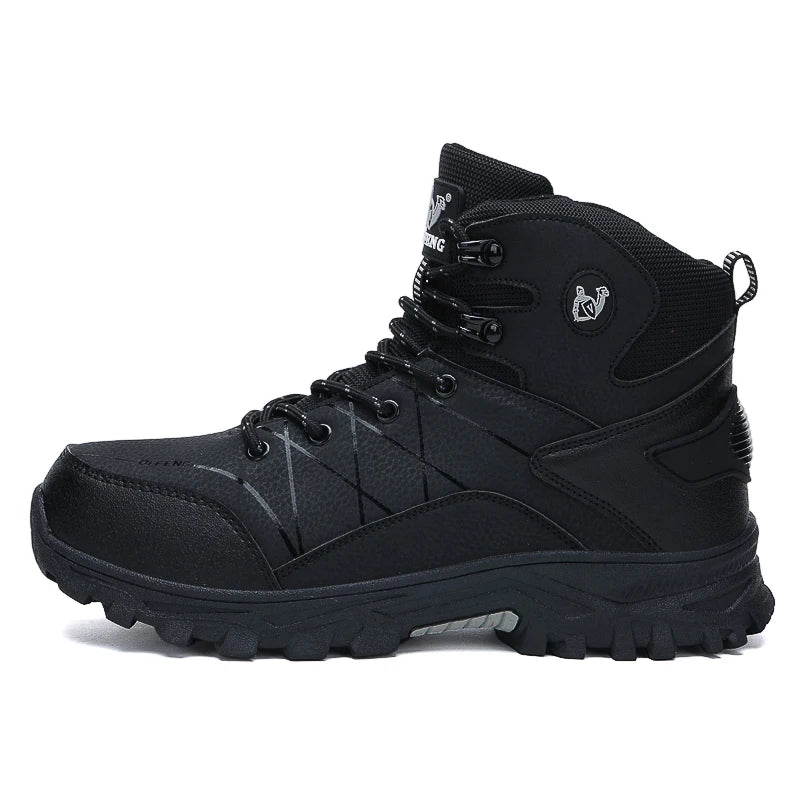 Large Size High-Top Boots Men Outdoor Warm Fur Snow Boots Black Leather Casual Ankle Boot Autumn Fall Winter Tactical Sneakers