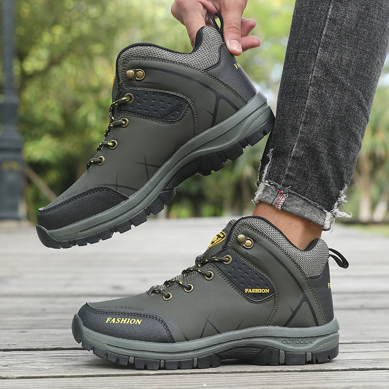Hot Selling! Fashion Outdoor Boots Men Brown Leather Hiking Shoes Ankle Support Thick Sole Camping Hiking Adventure Design 2025