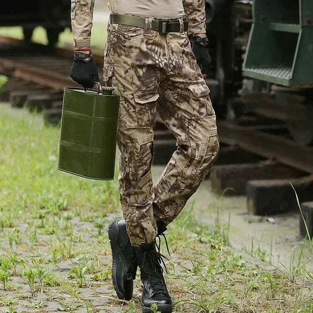 Multicam Camouflage Hunting Tactical Pants Training Wear-resistant Hiking Pants Hunting Outdoors Cargo Pant with Knee Pads New