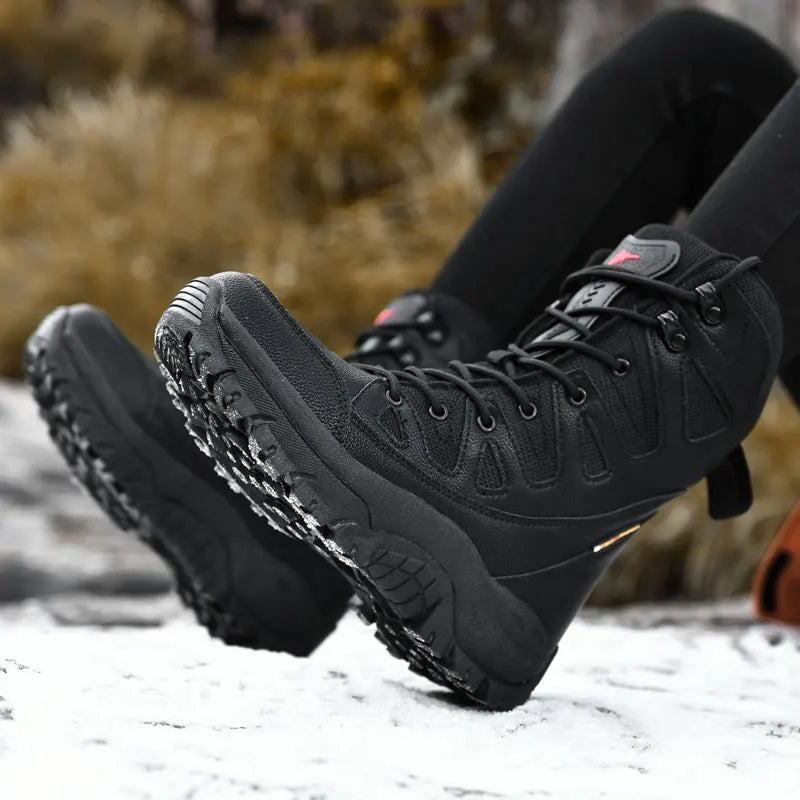New Style Ultralight Breathable Mesh Canvas Tactical Boots Mens Spring Summer Outdoor Hiking Shoes Army Fan Combat Training